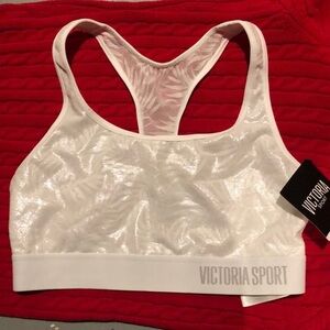 NWT Victoria’s Secret sport bra size S/P